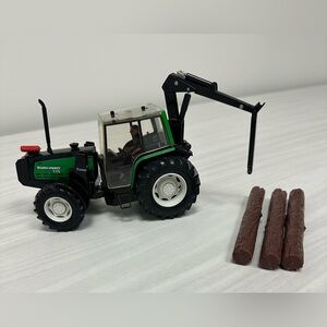 Valtra Valmet 115 Forest Tractor w/Logs-Green/Black-1:32 Diecast Boxed